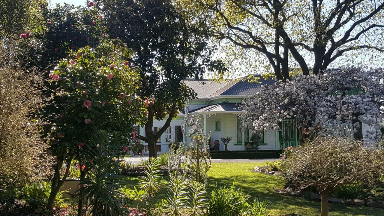 Thyme Out Estate Bed and Breakfast Halcombe Exteriör bild